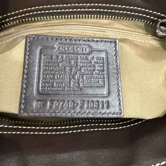 Coach SoHo Brown Leather Handbag EUC Ret $398 - Picture 9 of 9